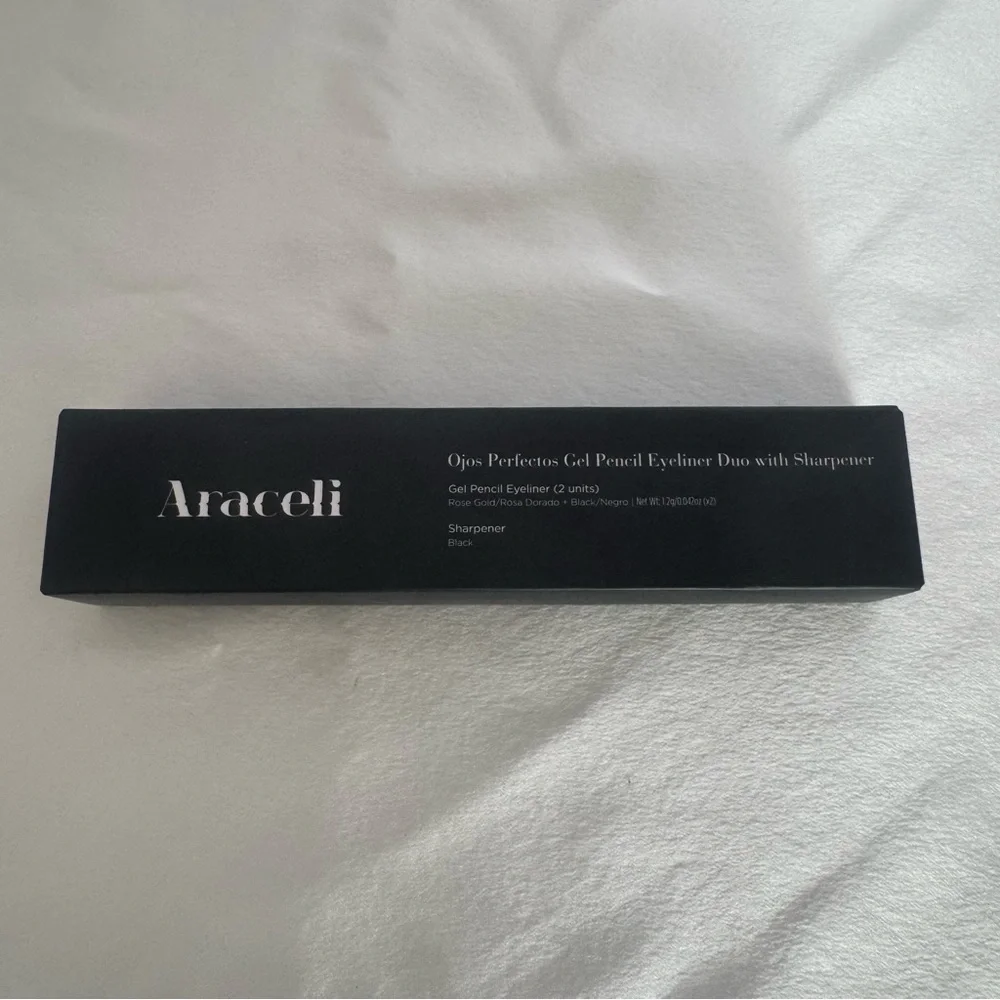Araceli Ojos Perfectos Duo Gel Pencil Eyeliner With Sharpener